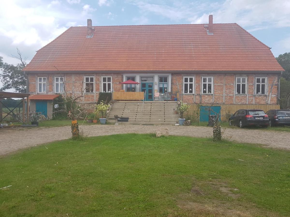 Gutshaus Pinnow Pinnow  Екстериор снимка